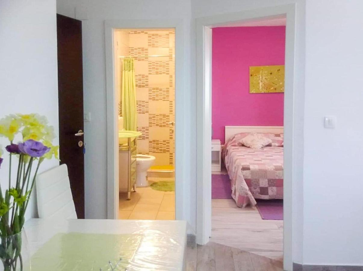 Apartments Leon โอเรบิก ภายนอก รูปภาพ