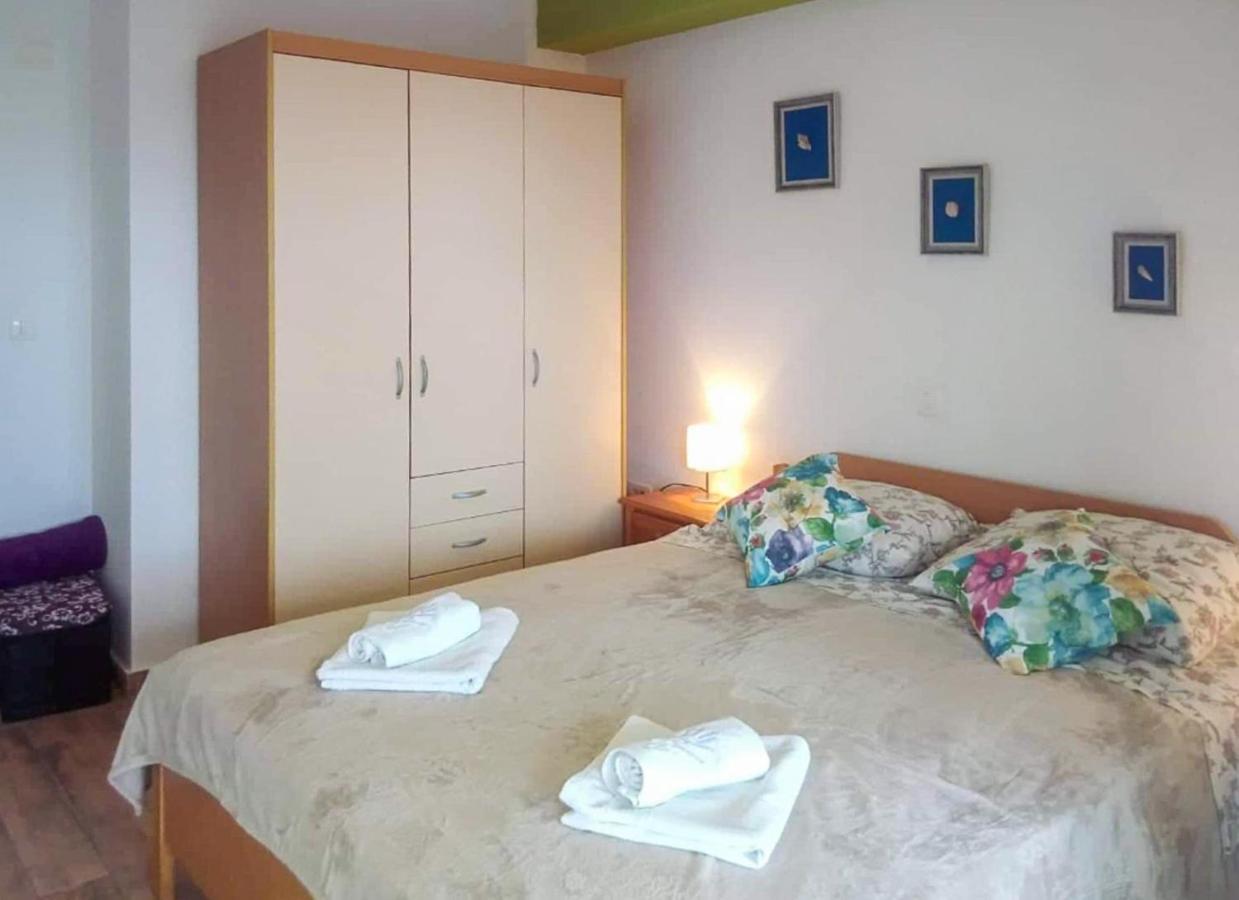 Apartments Leon โอเรบิก ภายนอก รูปภาพ